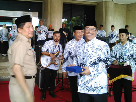 Pencarian PGRI Kab. Magetan - Persatuan Guru Republik Indonesia Cabang Kab. Magetan